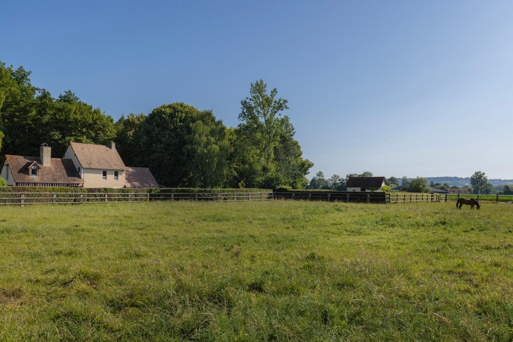Maison "Jardin Gaillard" Bieville-en-Auge ภายนอก รูปภาพ